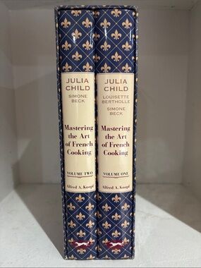 Mastering the art of French Cooking Julia Childs